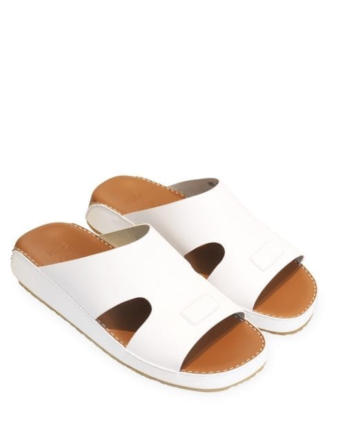 صندل رجالي تصميم 3 باللون الأبيض