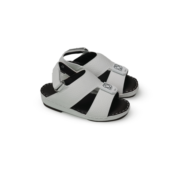 ⁦Kids Sandal Model 31 White⁩ - الصورة ⁦3⁩